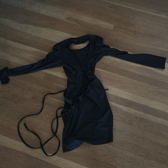 Peppermayo Sexy LBD - Picture 6 of 7